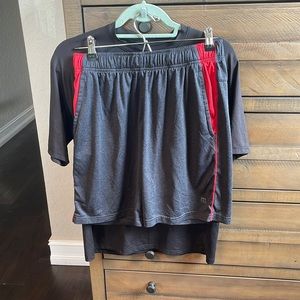 Boys set galacier small shirt and layers sized medium pants